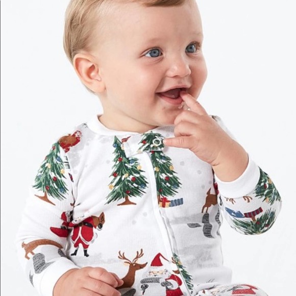 NWT Pottery Barn Kids Santa Nursery One-Piece Pajamas (size 6-12 months) - Picture 2 of 5